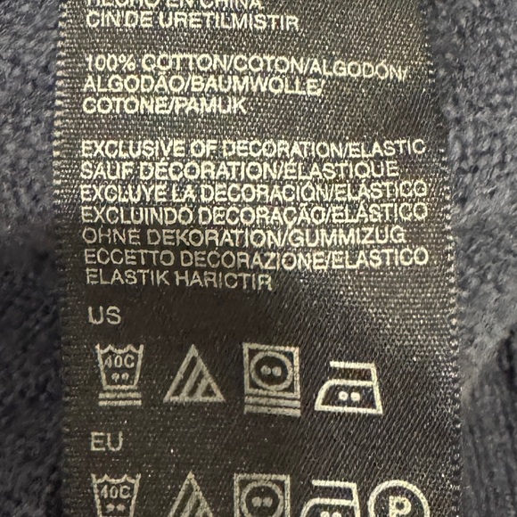 Tommy Hilfiger Men's Navy and Red Striped Crewneck Sweater - Picture 3 of 5